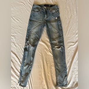 Lucky Brand mid rise ripped skinny jeans size 0/25